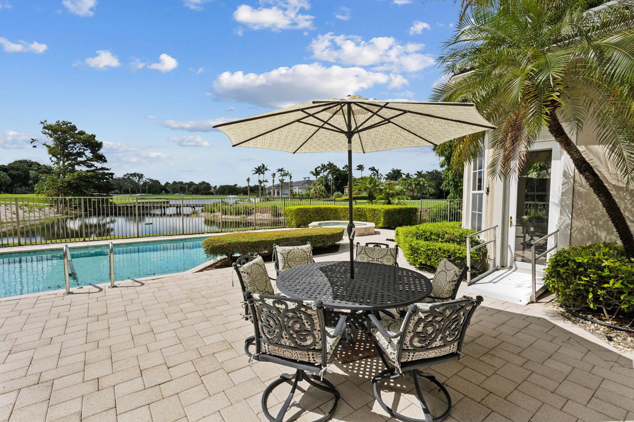 ADDISON RESERVE PARS 4 & 5 - Residential