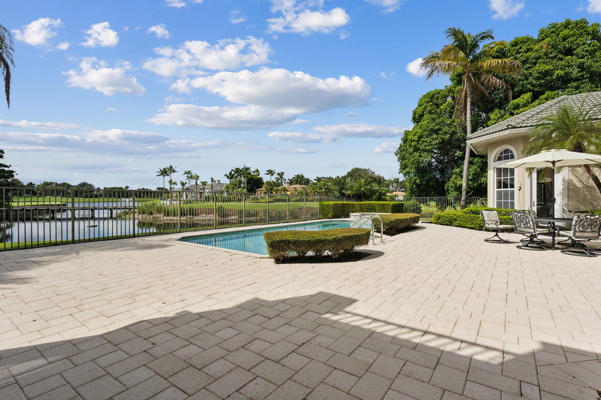 ADDISON RESERVE PARS 4 & 5 - Residential