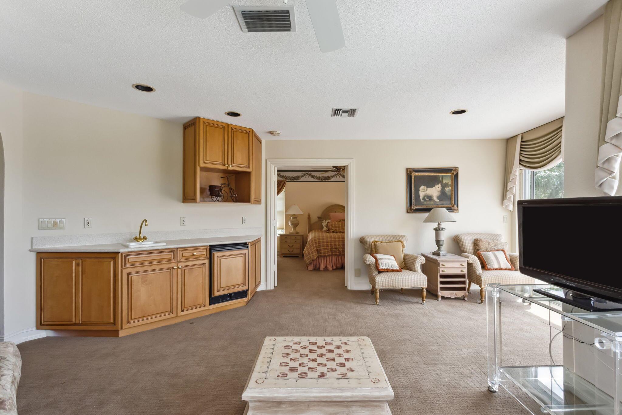 ADDISON RESERVE PARS 4 & 5 - Residential