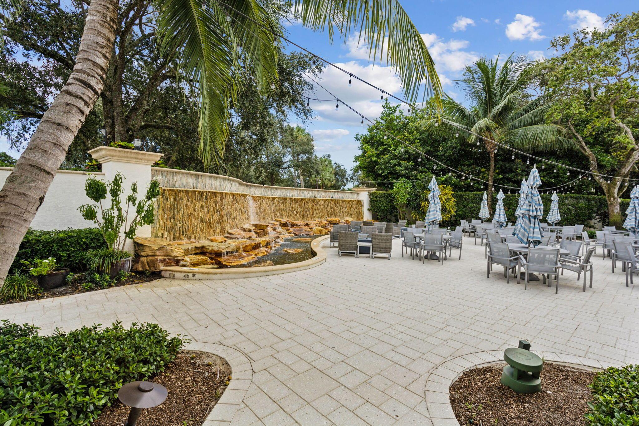 ADDISON RESERVE PARS 4 & 5 - Residential