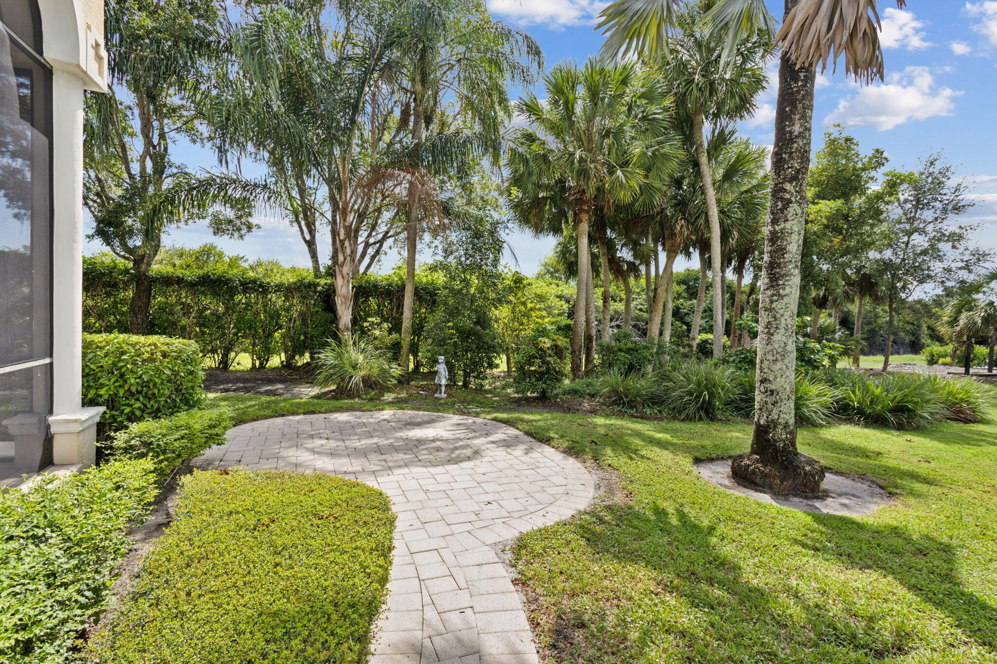 ADDISON RESERVE PARS 4 & 5 - Residential