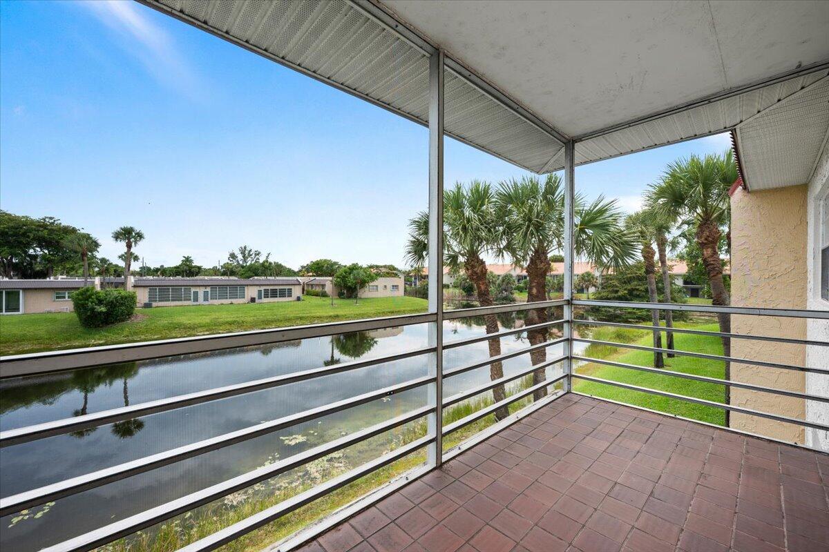 GOLDEN LAKES VILLAGE CONDO 1 THRU 13-A - Residential Lease