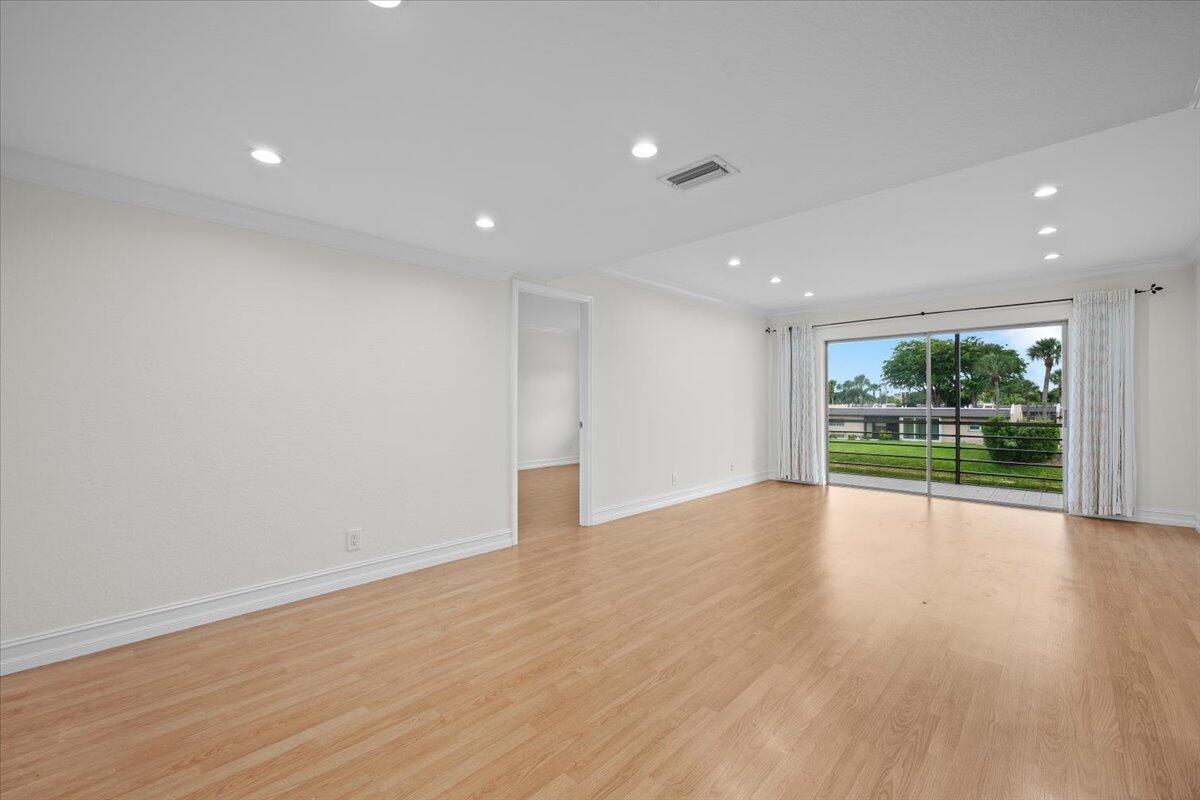 GOLDEN LAKES VILLAGE CONDO 1 THRU 13-A - Residential Lease