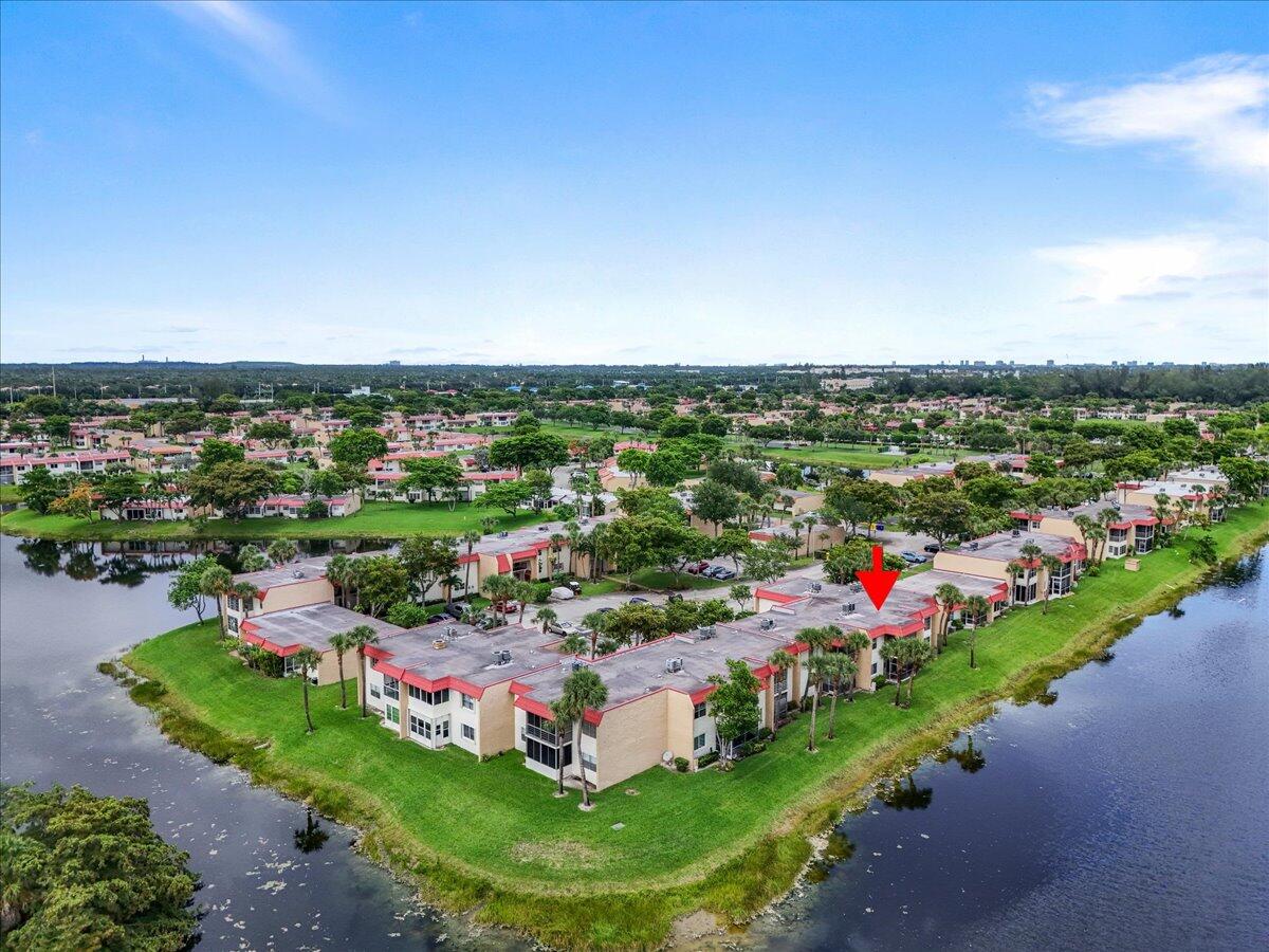 GOLDEN LAKES VILLAGE CONDO 1 THRU 13-A - Residential Lease