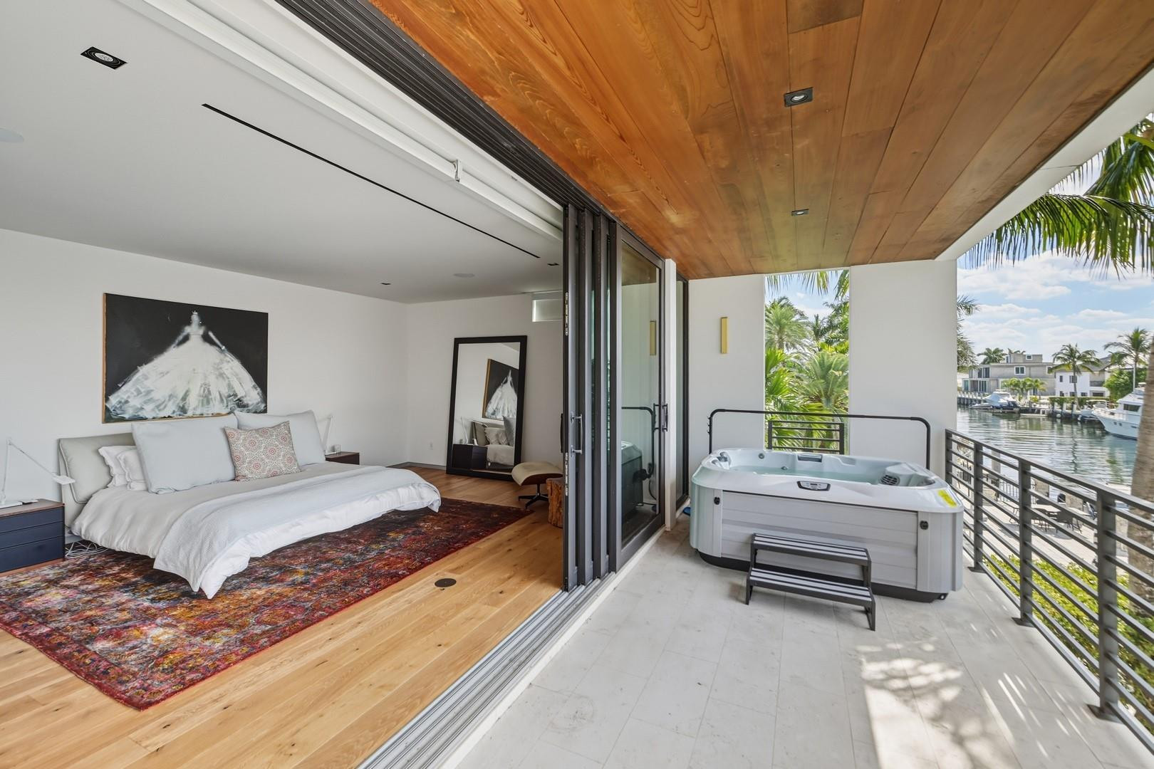 Riviera 6-17 B - Residential