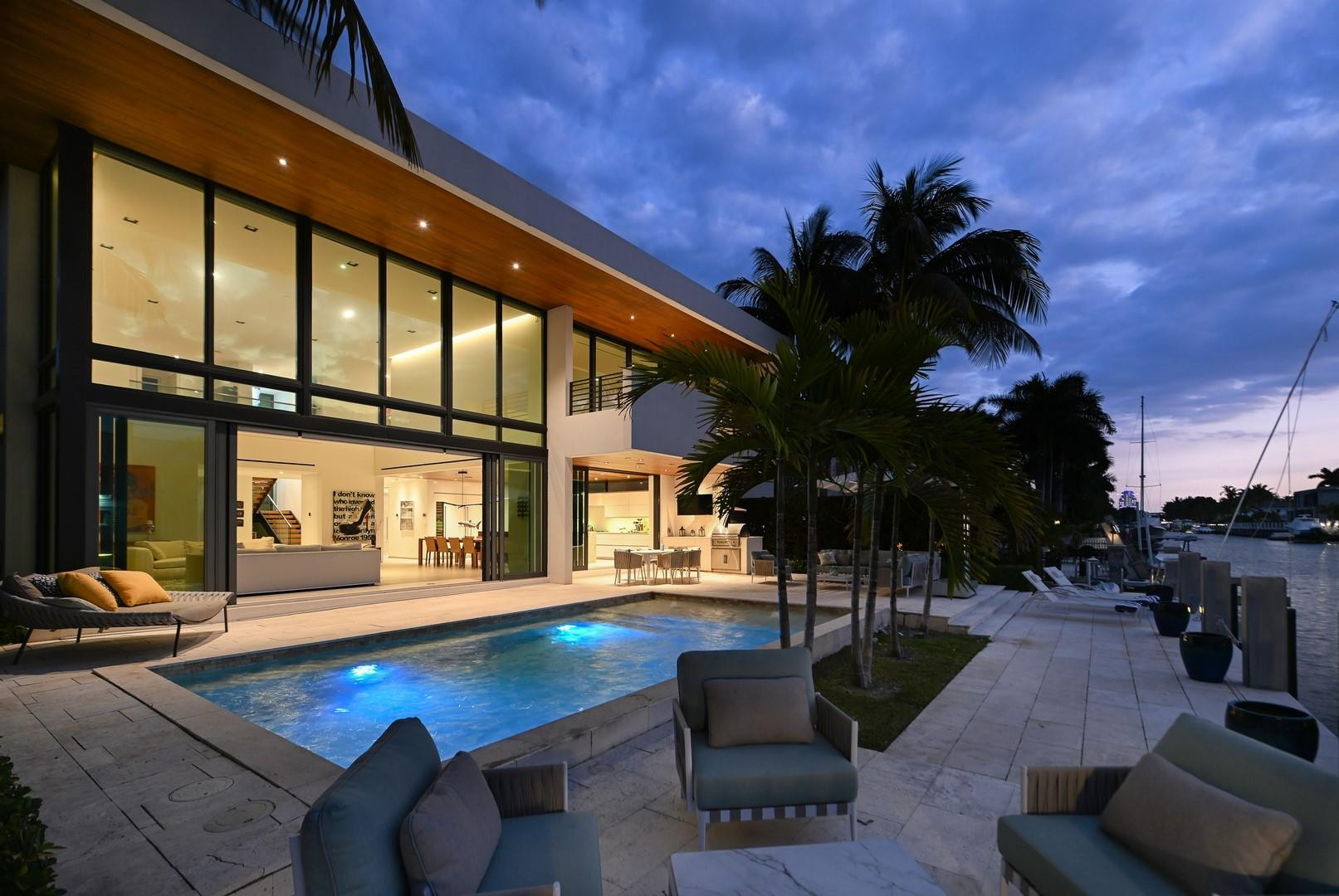 Riviera 6-17 B - Residential