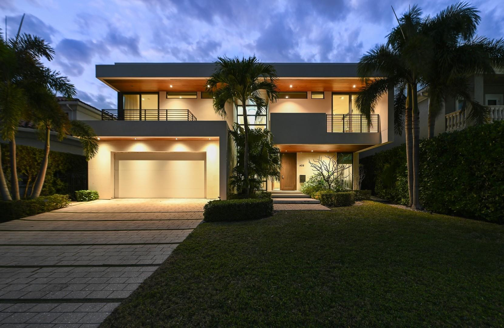 Riviera 6-17 B - Residential