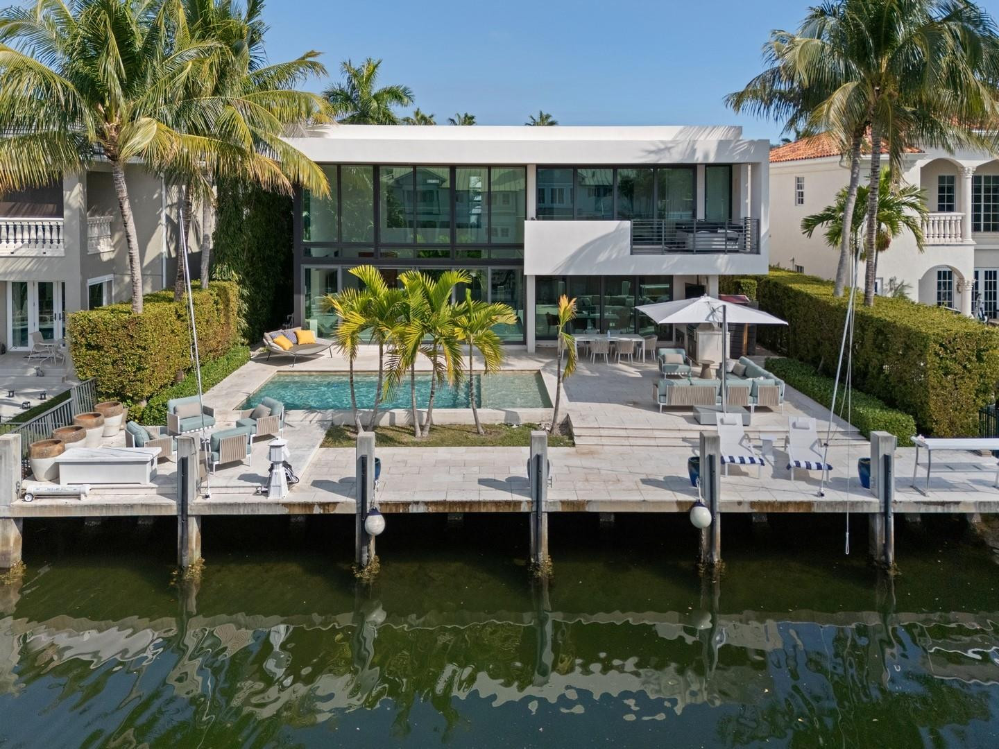 Riviera 6-17 B - Residential