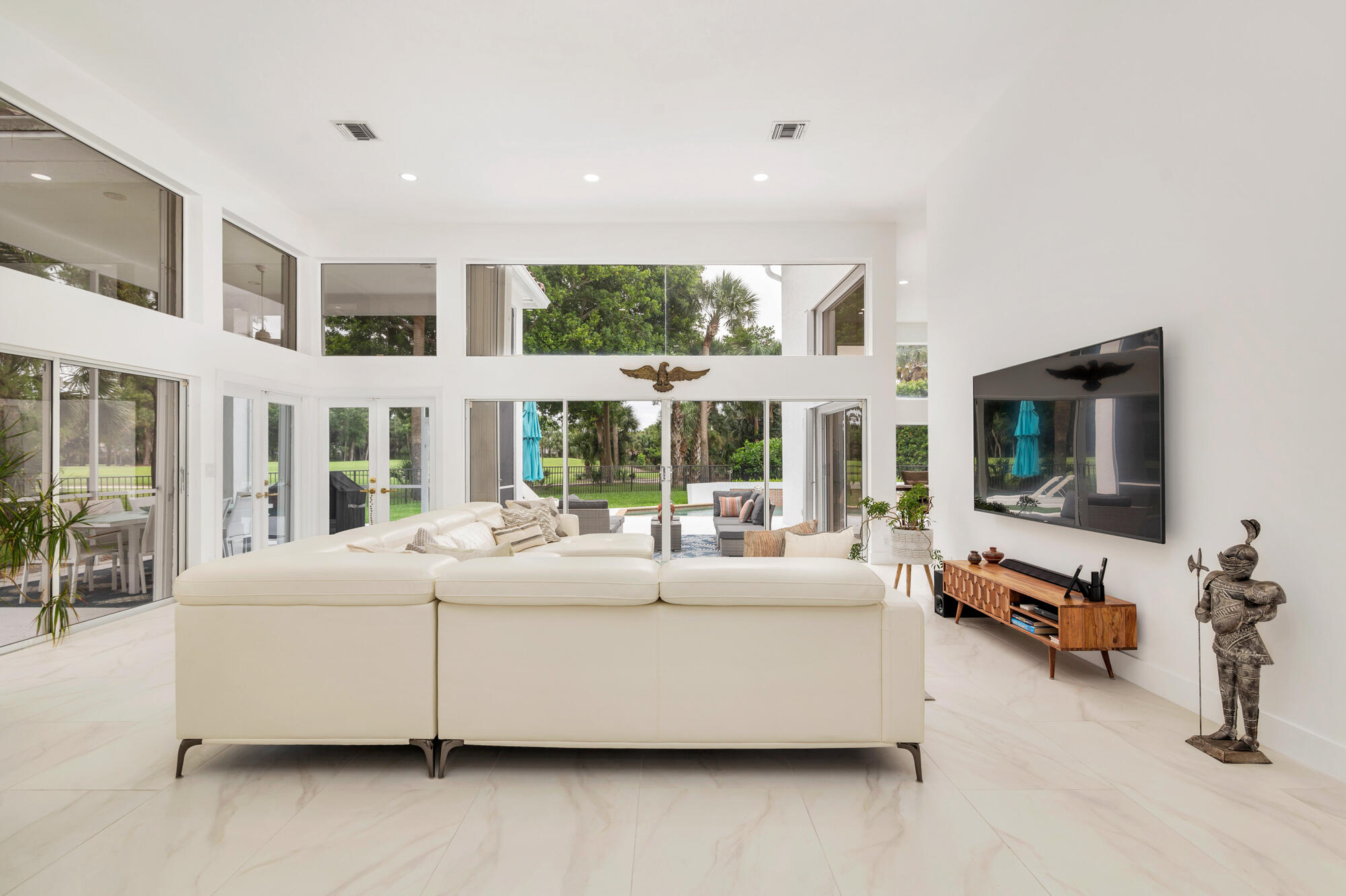 BREAKERS WEST 14 - Residential