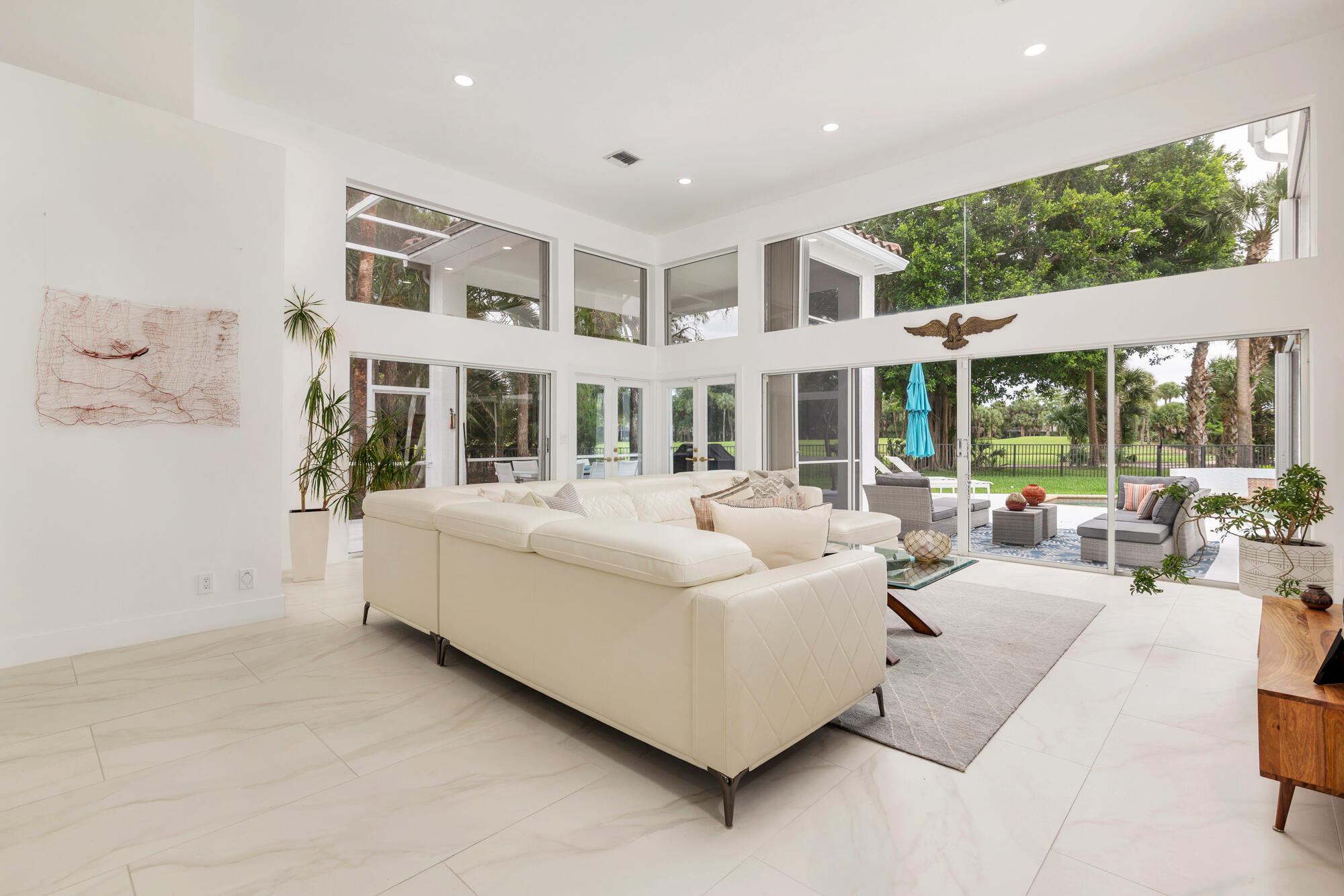 BREAKERS WEST 14 - Residential