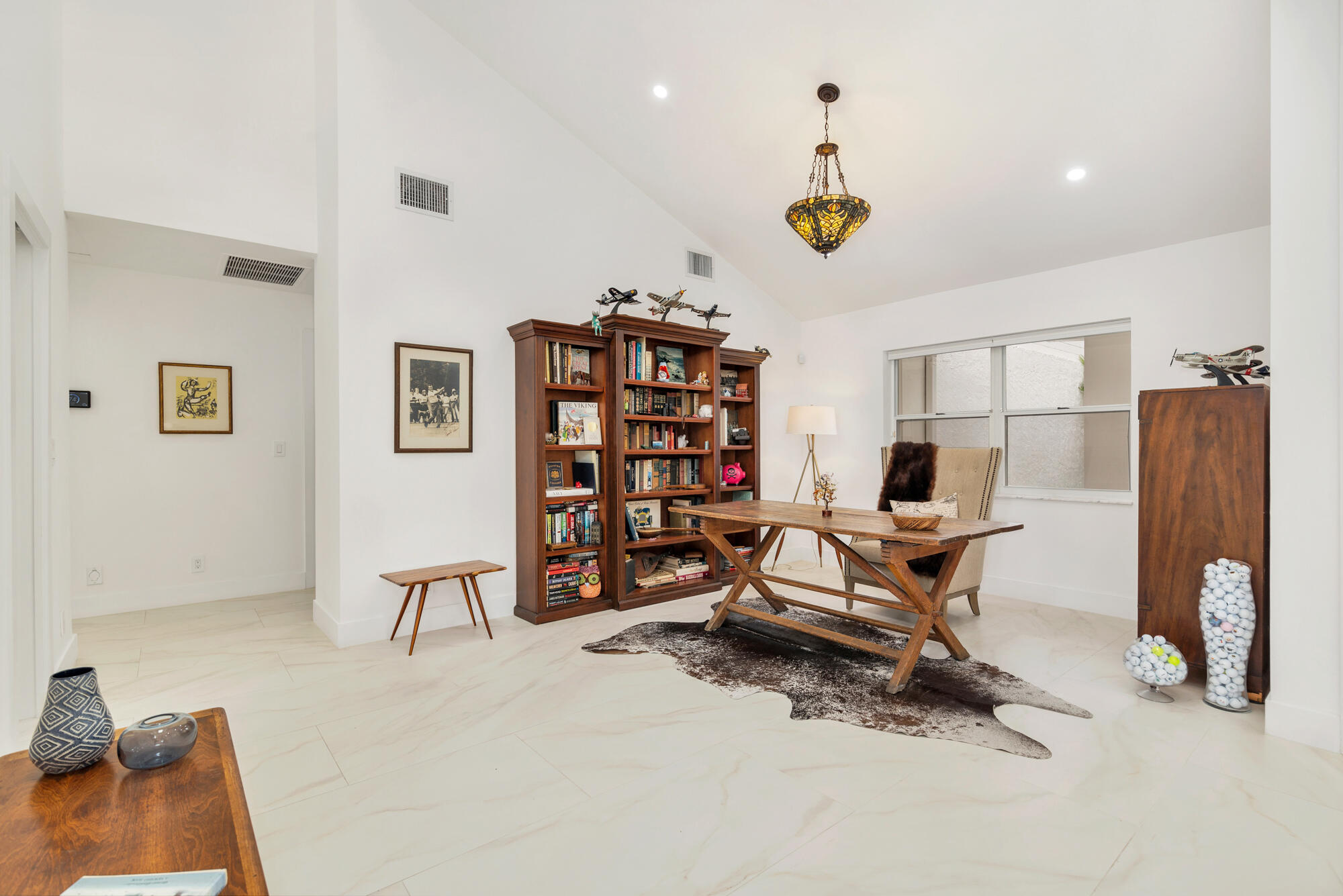 BREAKERS WEST 14 - Residential