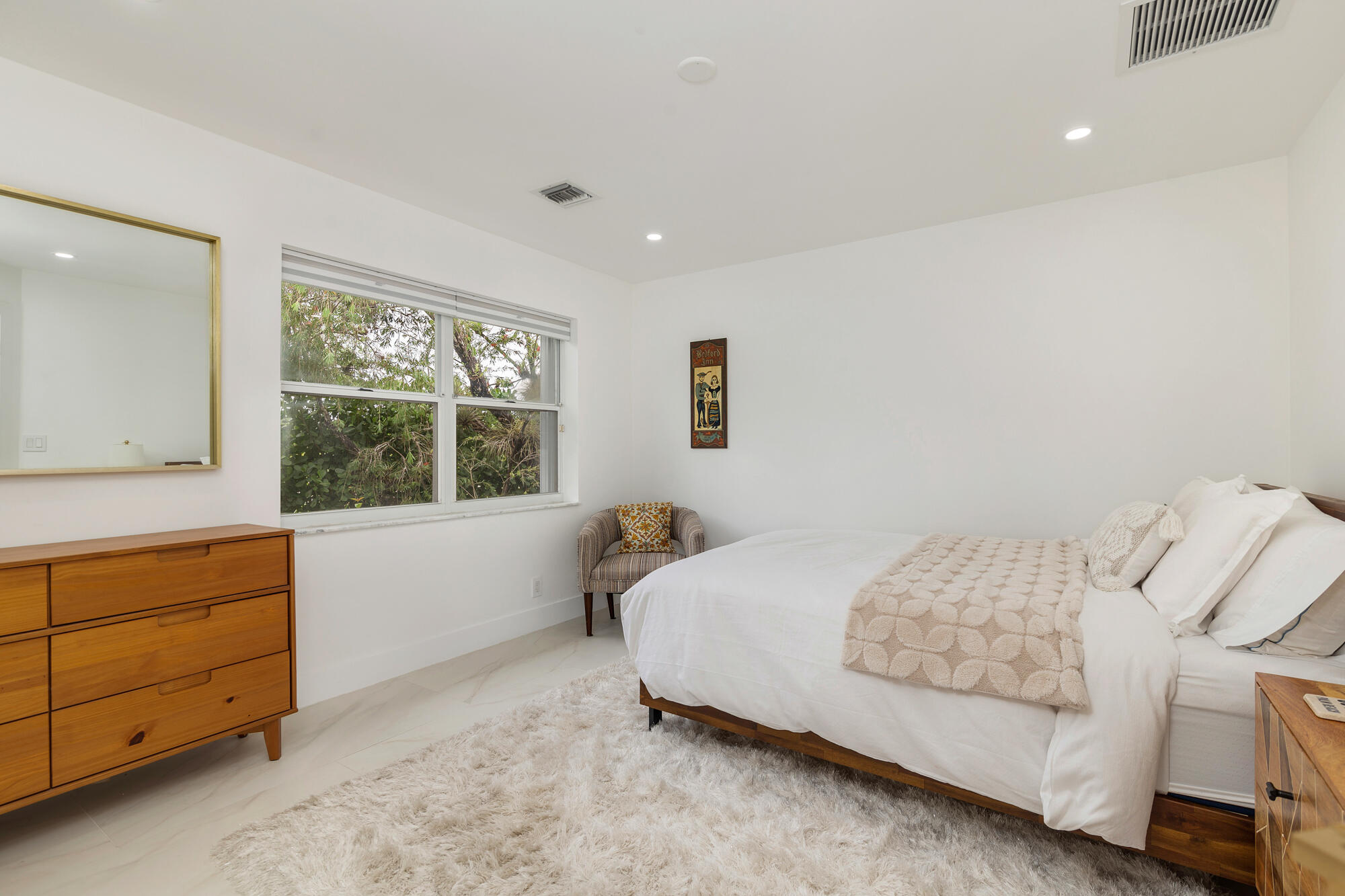 BREAKERS WEST 14 - Residential