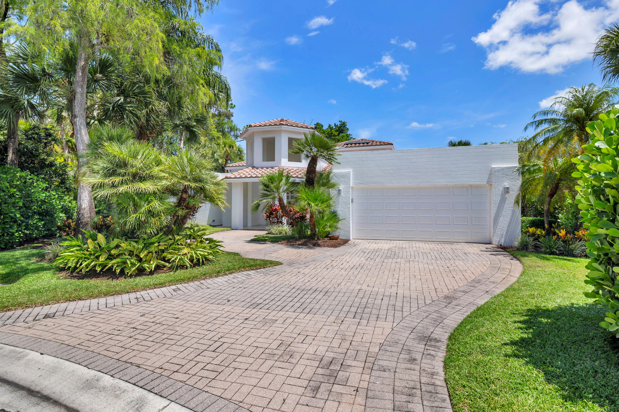 BREAKERS WEST 14 - Residential