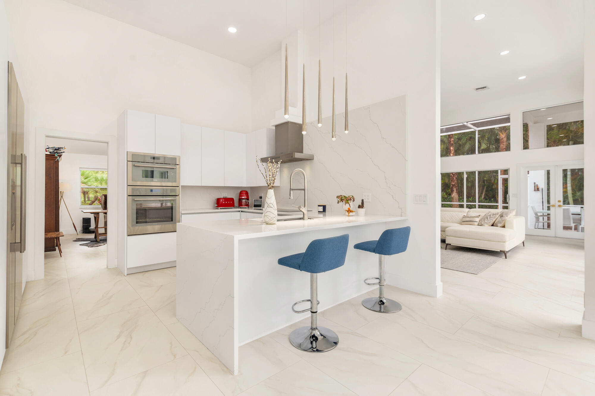 BREAKERS WEST 14 - Residential