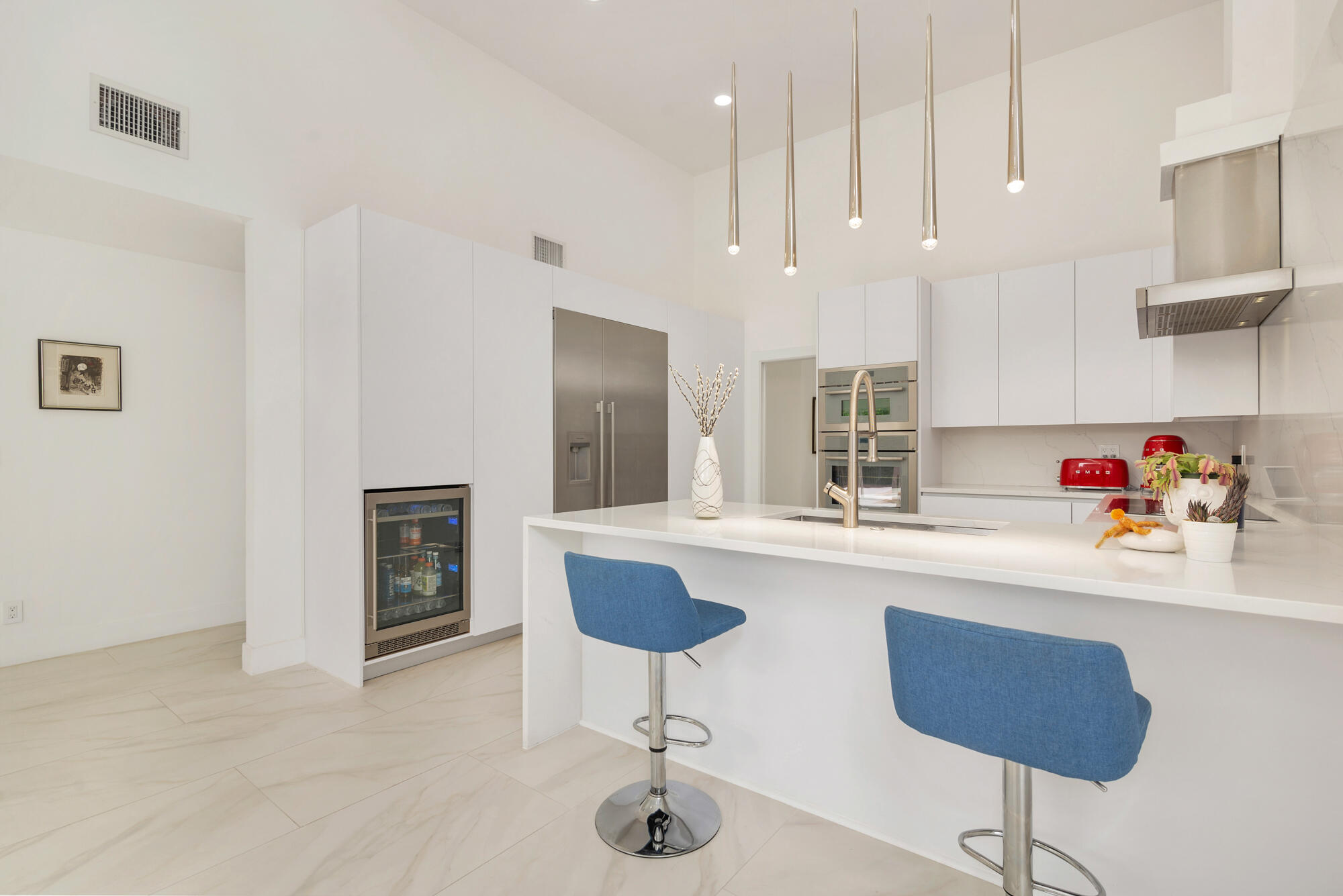 BREAKERS WEST 14 - Residential