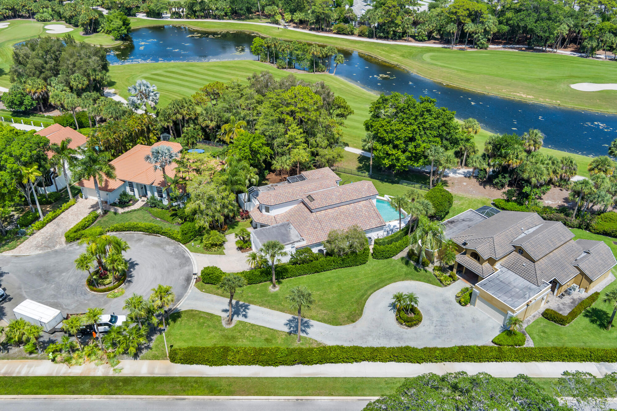 BREAKERS WEST 14 - Residential