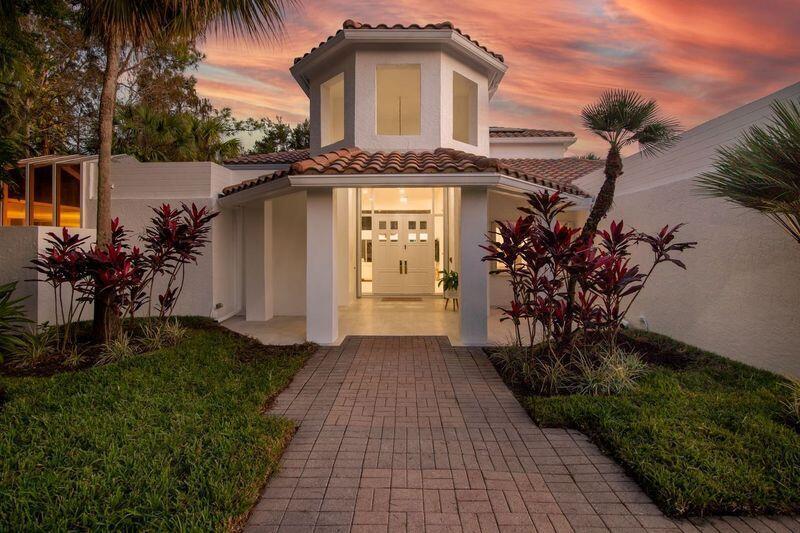 BREAKERS WEST 14 - Residential