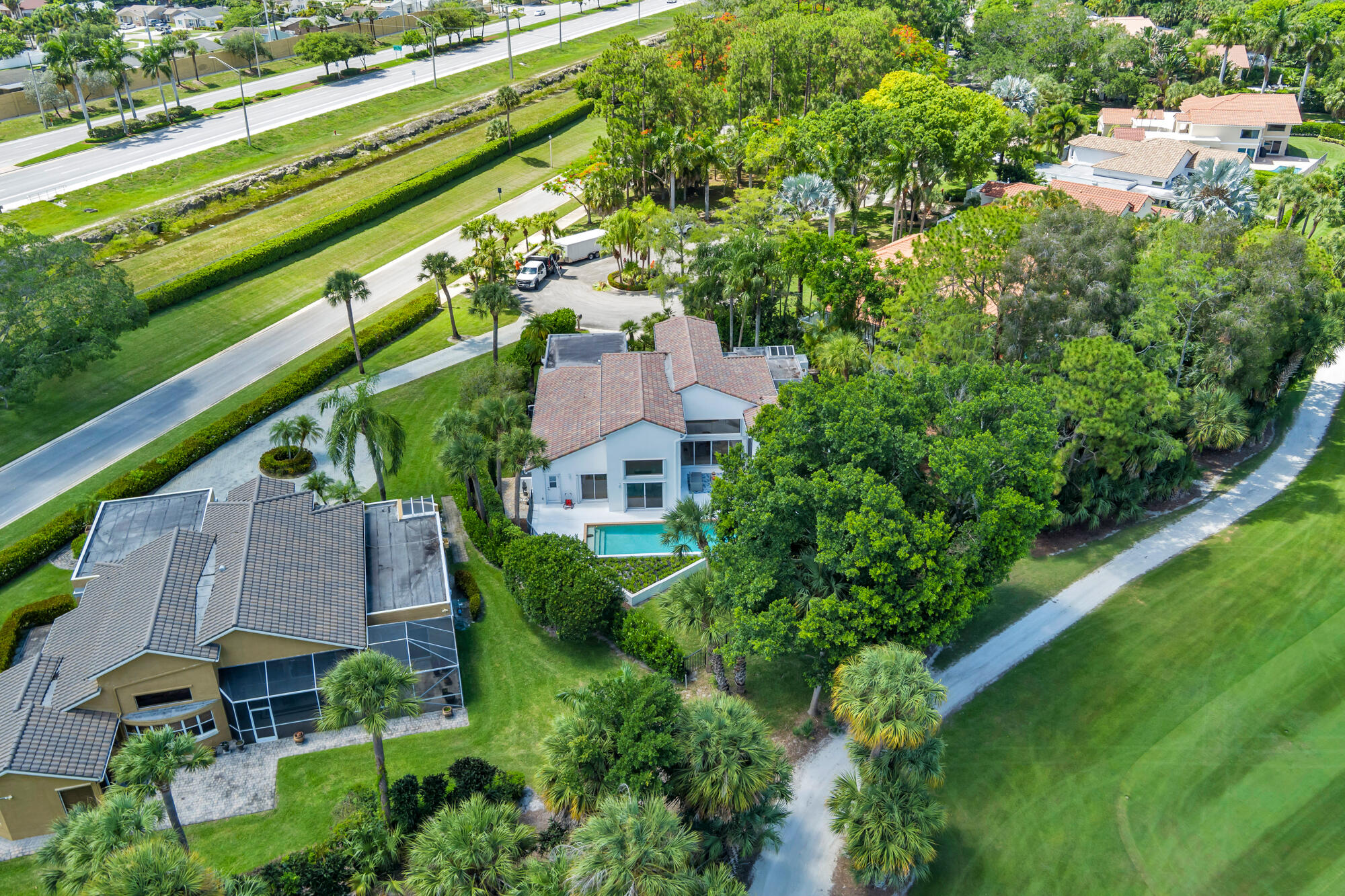 BREAKERS WEST 14 - Residential