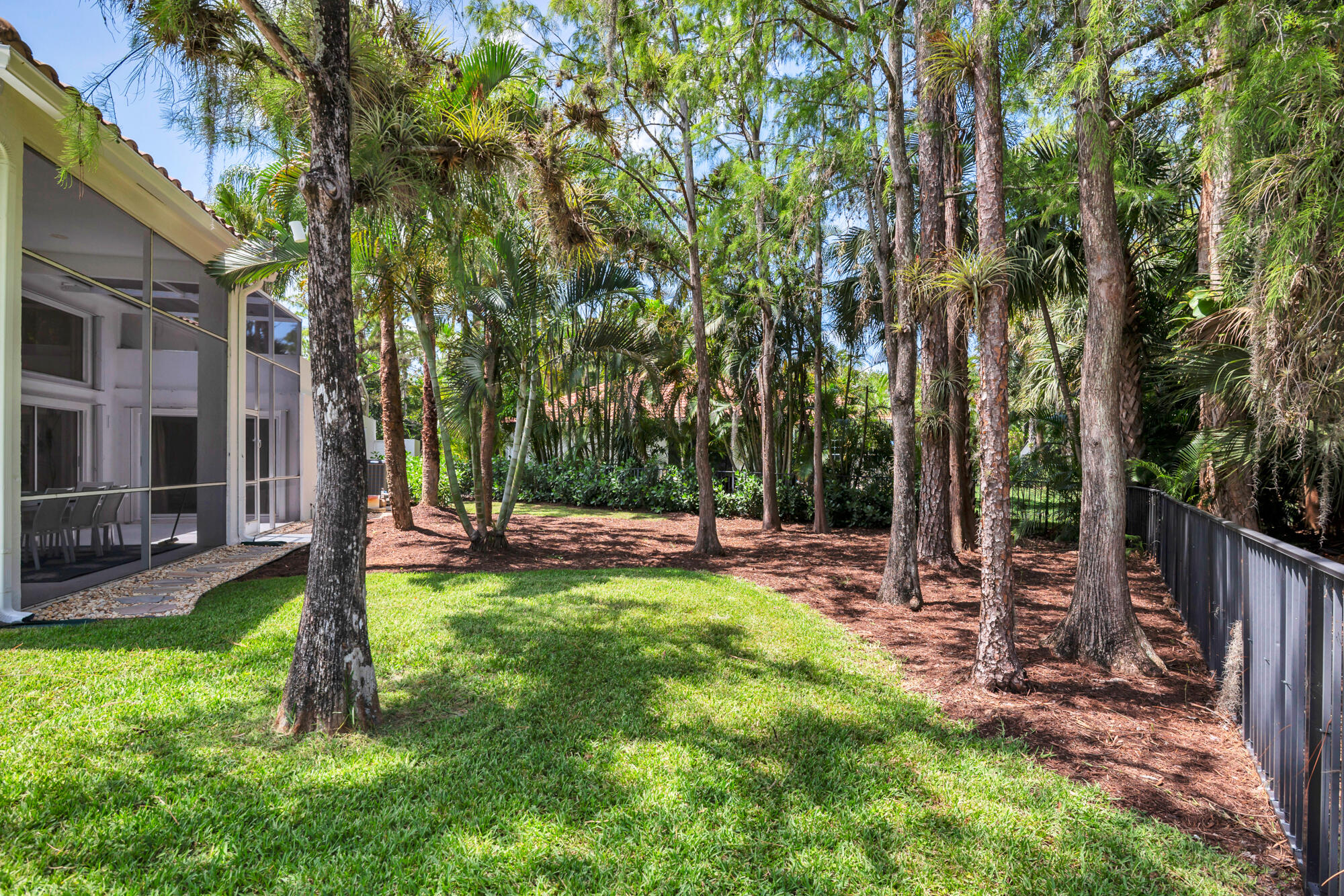 BREAKERS WEST 14 - Residential