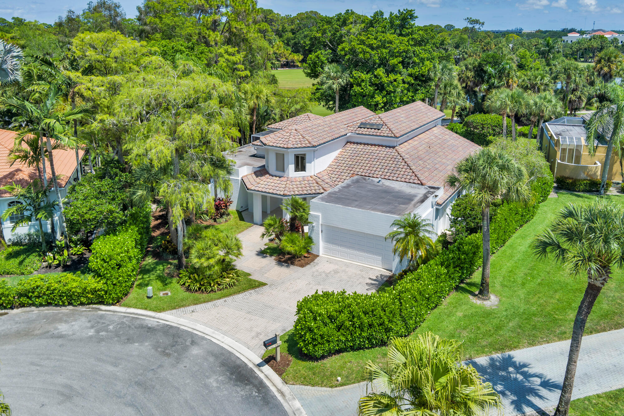 BREAKERS WEST 14 - Residential