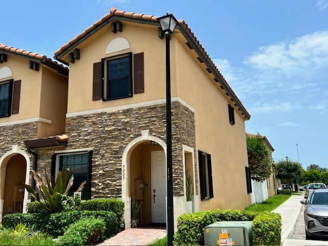 BONTERRA - Residential