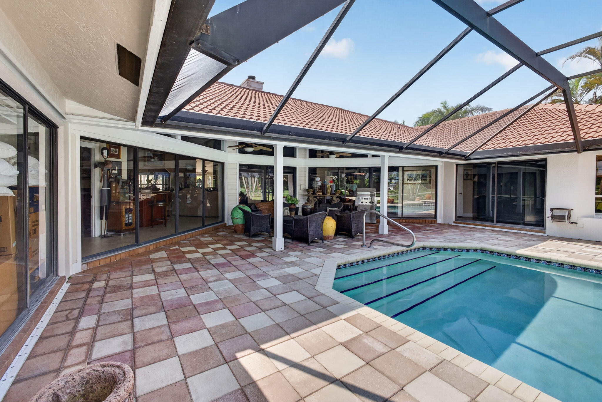 STONEWAL ESTATES - Residential