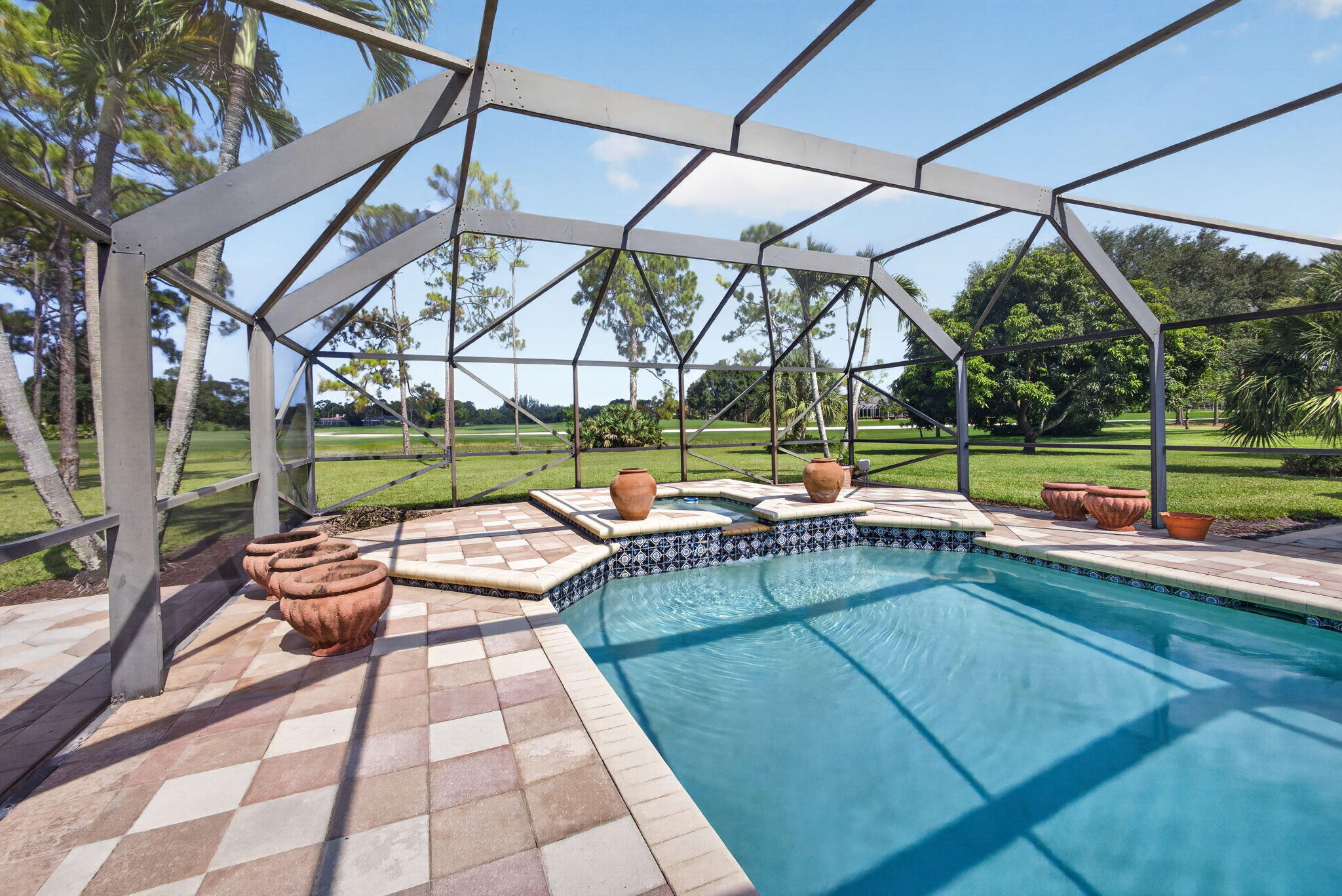 STONEWAL ESTATES - Residential