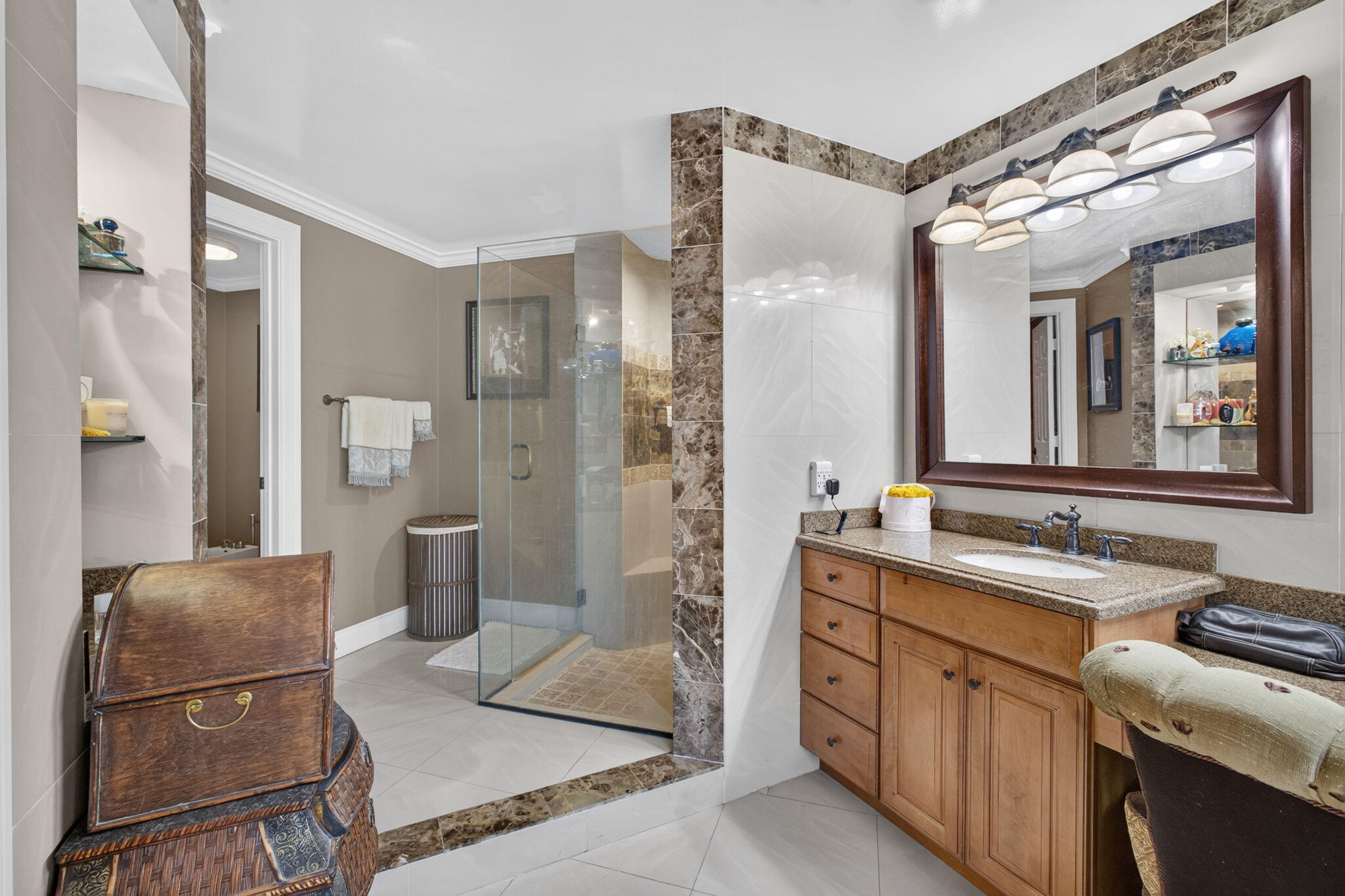 STONEWAL ESTATES - Residential