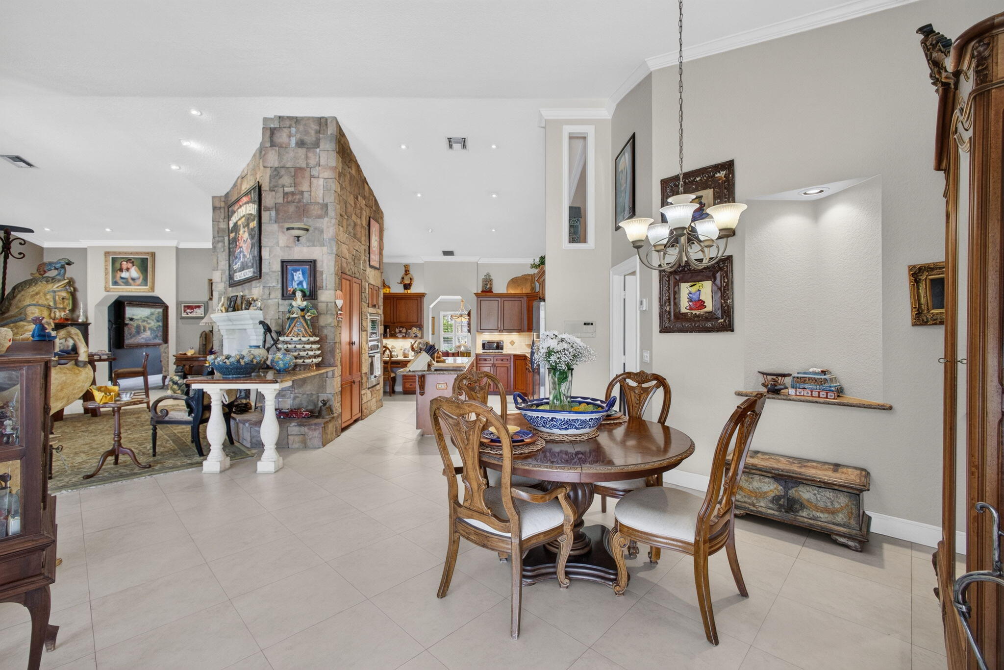 STONEWAL ESTATES - Residential