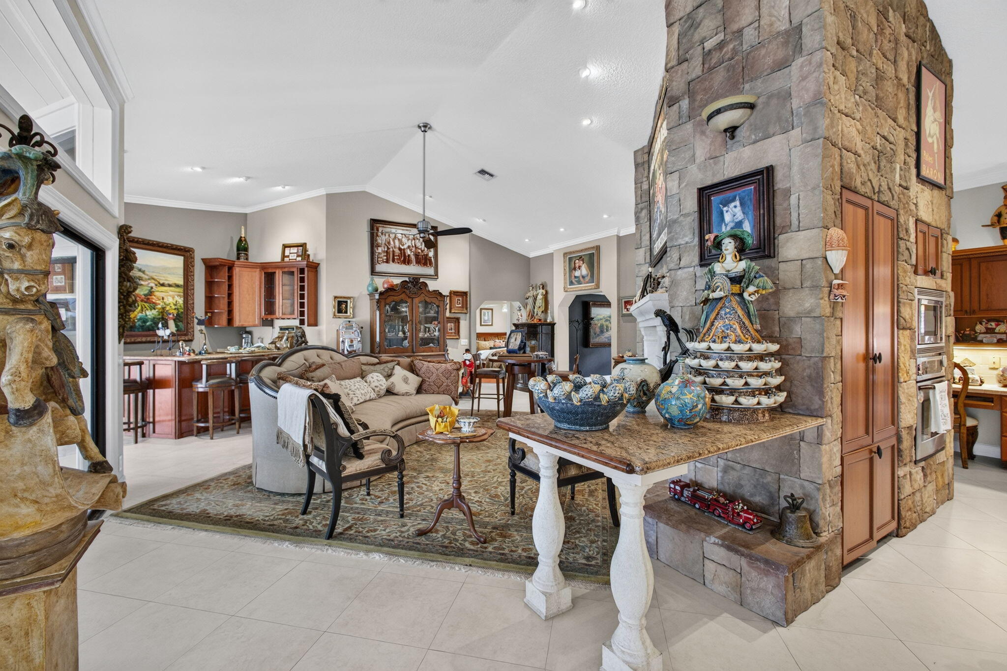 STONEWAL ESTATES - Residential