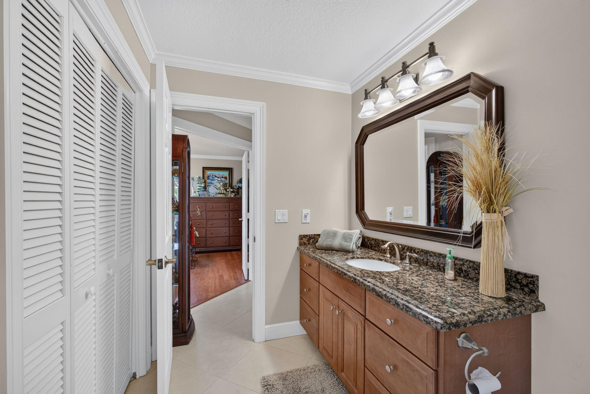 STONEWAL ESTATES - Residential