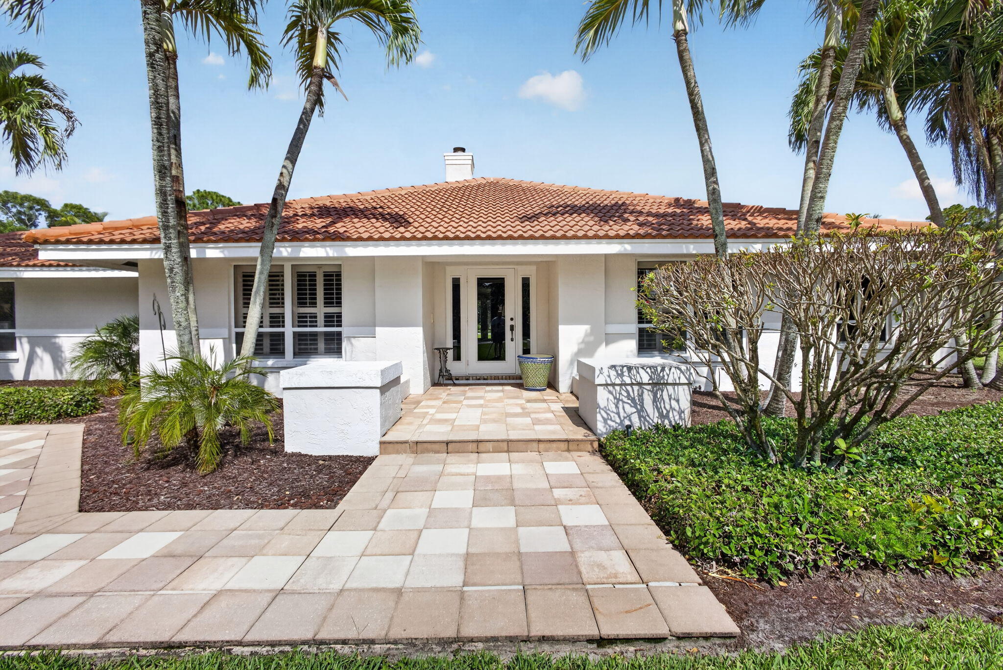STONEWAL ESTATES - Residential
