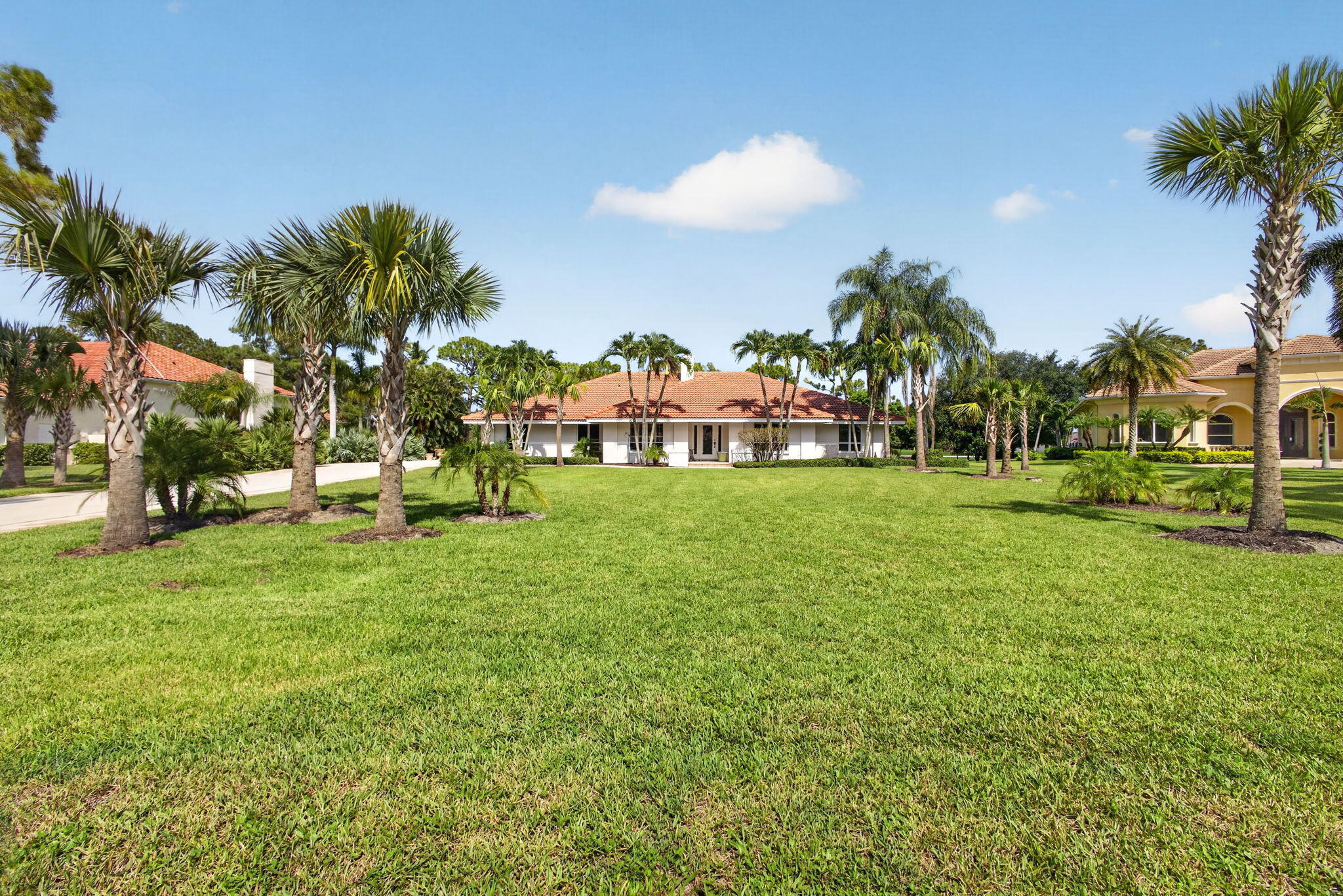 STONEWAL ESTATES - Residential