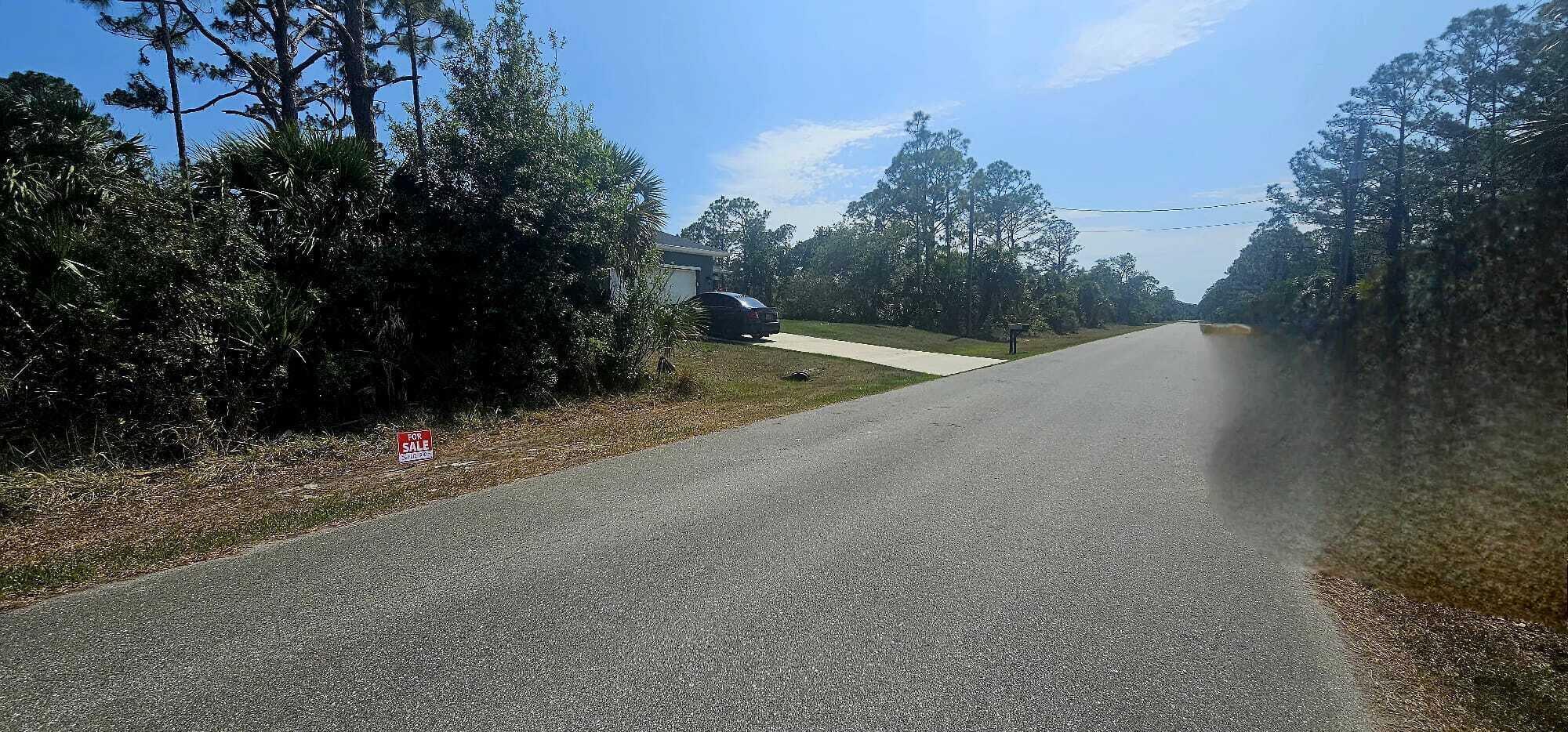 Port Charlotte - Land