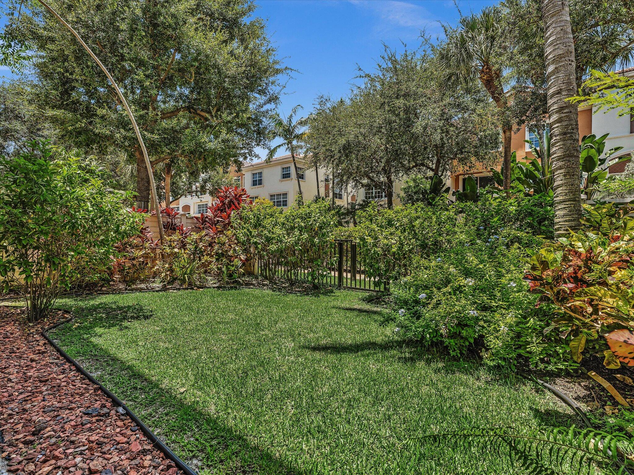 TRIESTE AT BOCA - Residential