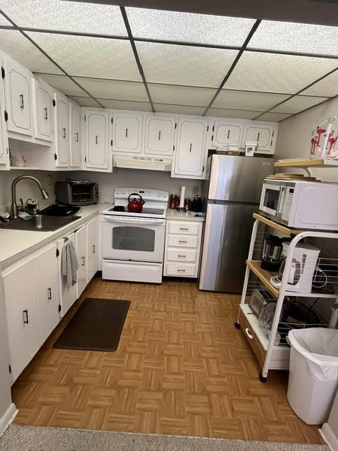 KINGS POINT CAPRI CONDOS - Residential Lease