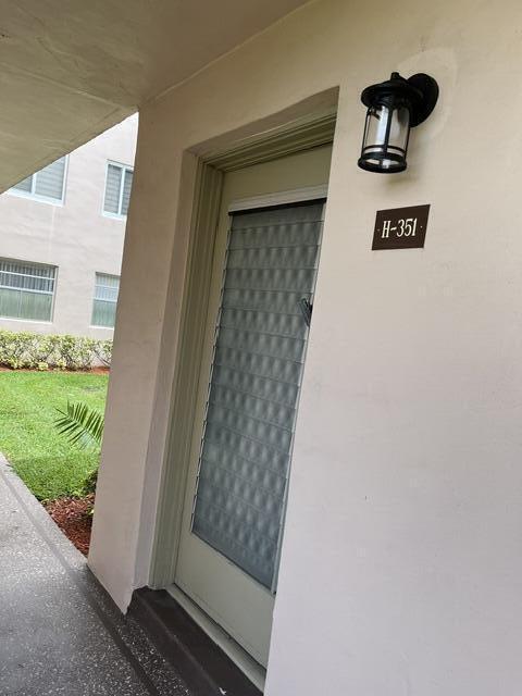 KINGS POINT CAPRI CONDOS - Residential Lease