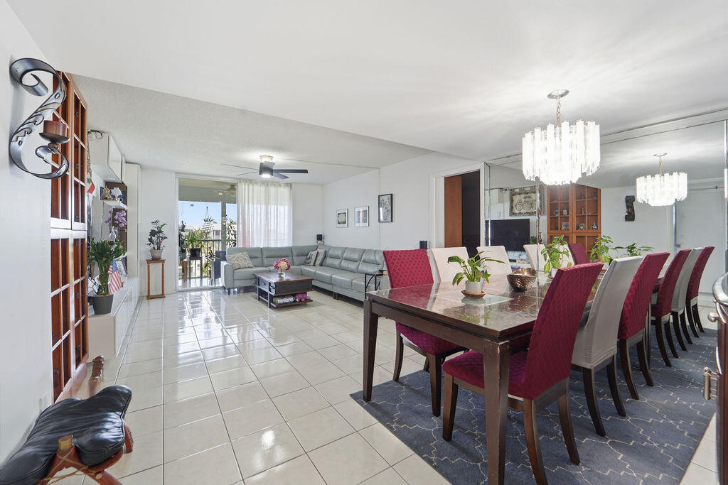 BOCA TEECA CONDO 9 - Residential
