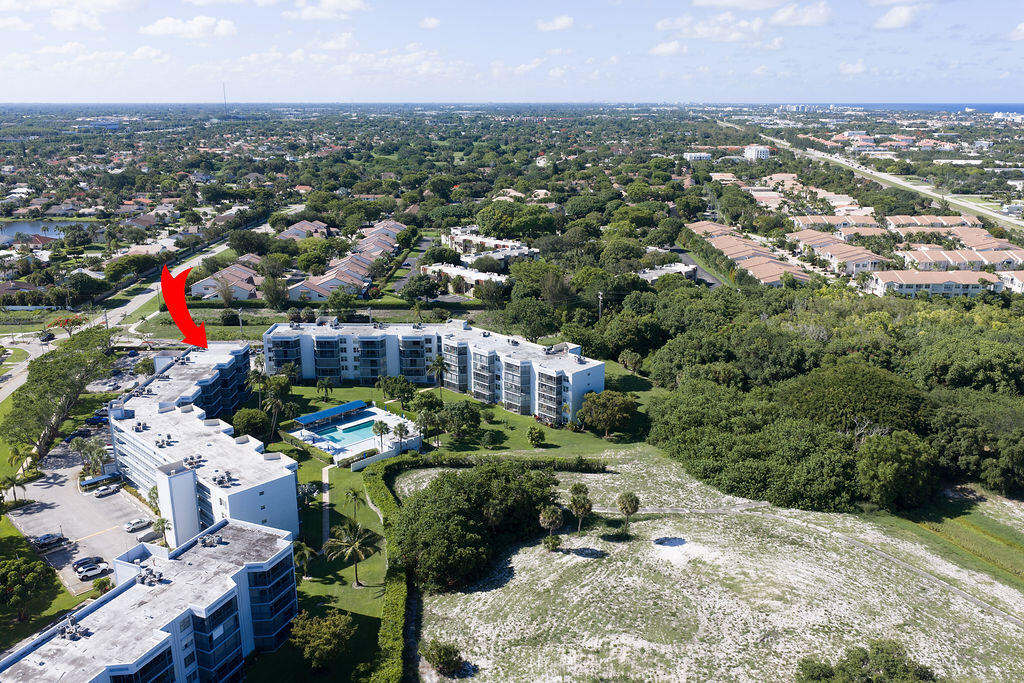 BOCA TEECA CONDO 9 - Residential