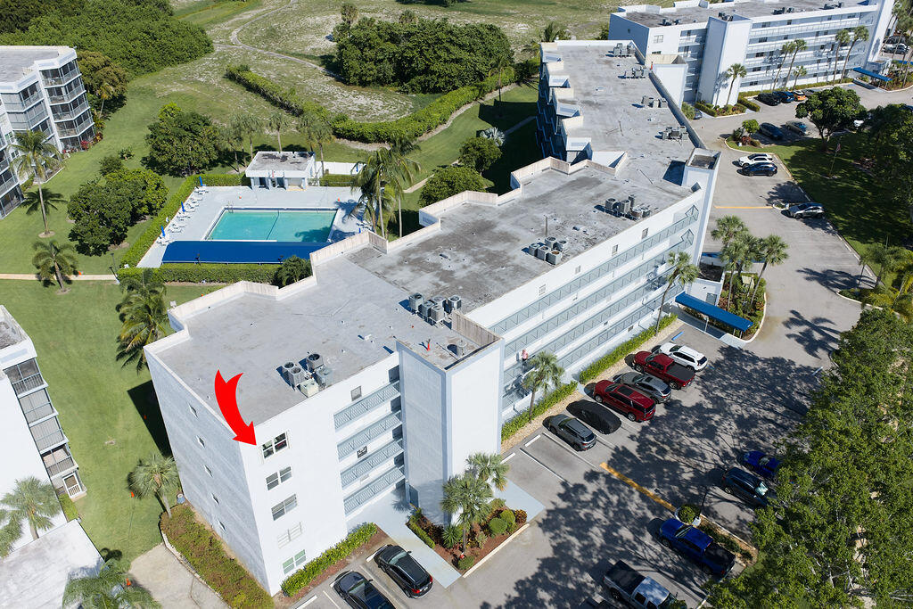 BOCA TEECA CONDO 9 - Residential