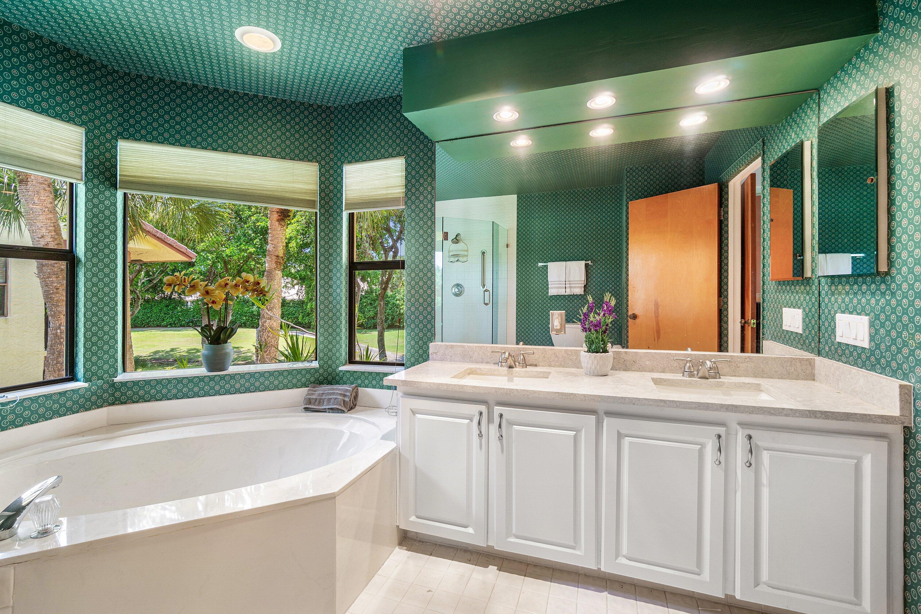 TOWNHOMES OF BOCA DELRAY CONDO - Residential