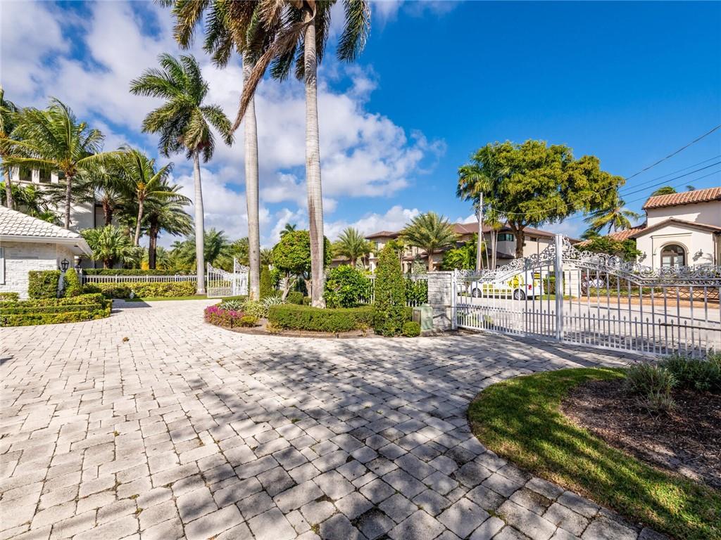 Del Lago Isle 42-2 B - Residential