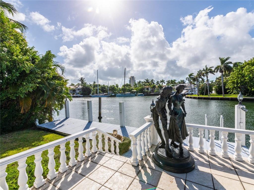 Del Lago Isle 42-2 B - Residential