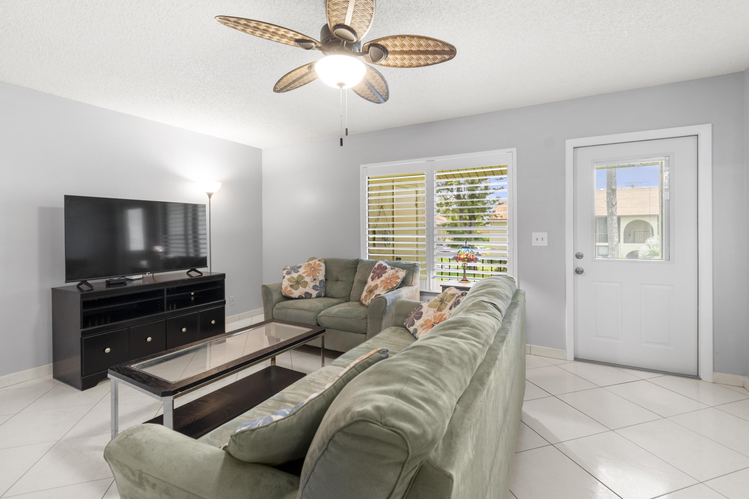 PINE RIDGE SOUTH - Residential