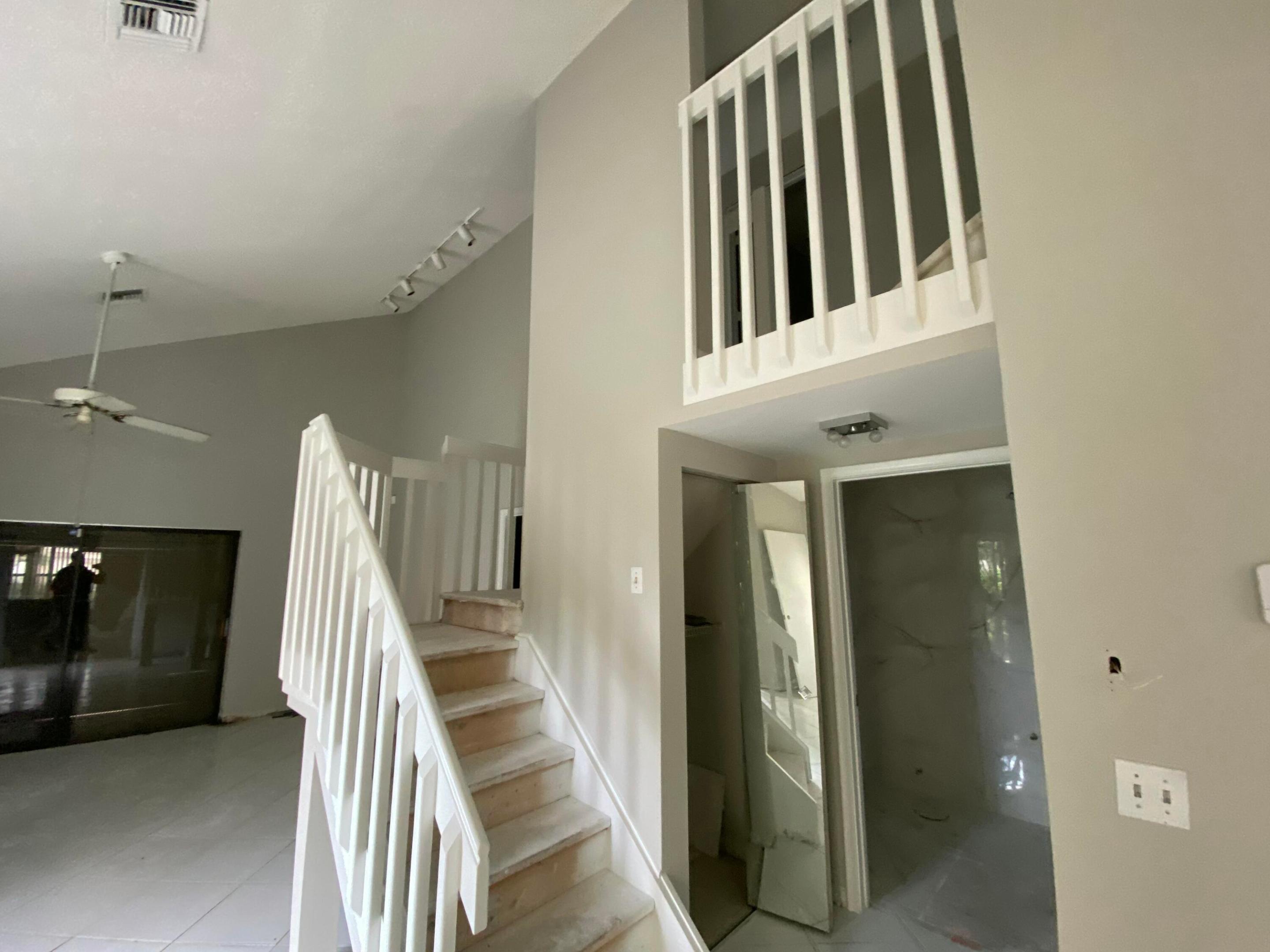 LAKES OF TARA UNIT 2 - Residential