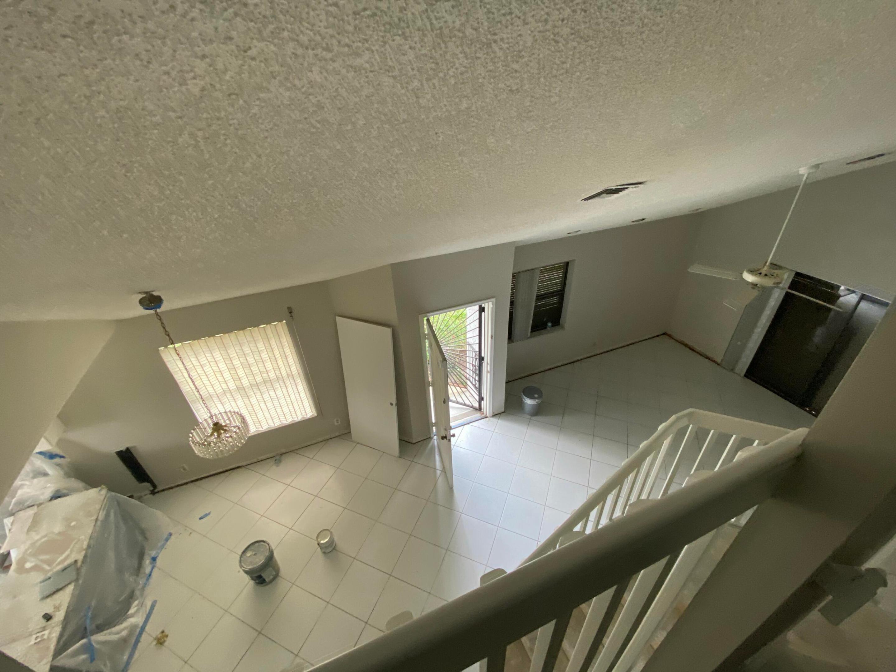 LAKES OF TARA UNIT 2 - Residential