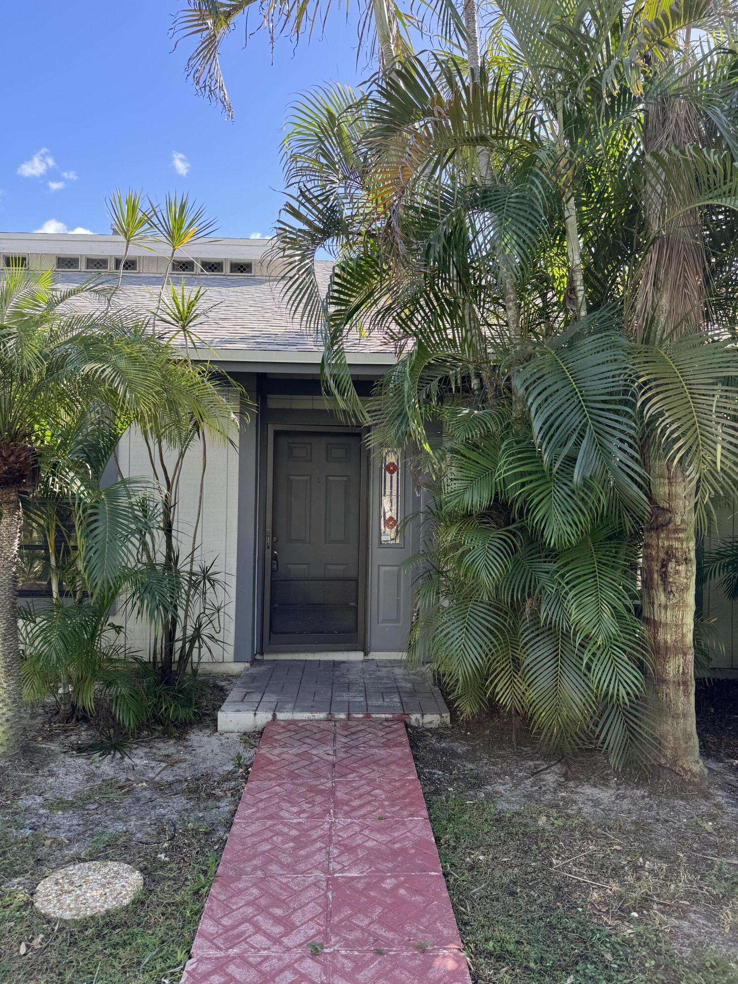 CYPRESS VILLAS - Residential