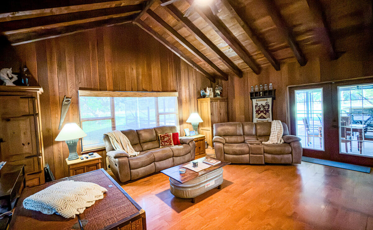FOX TRAIL - Residential