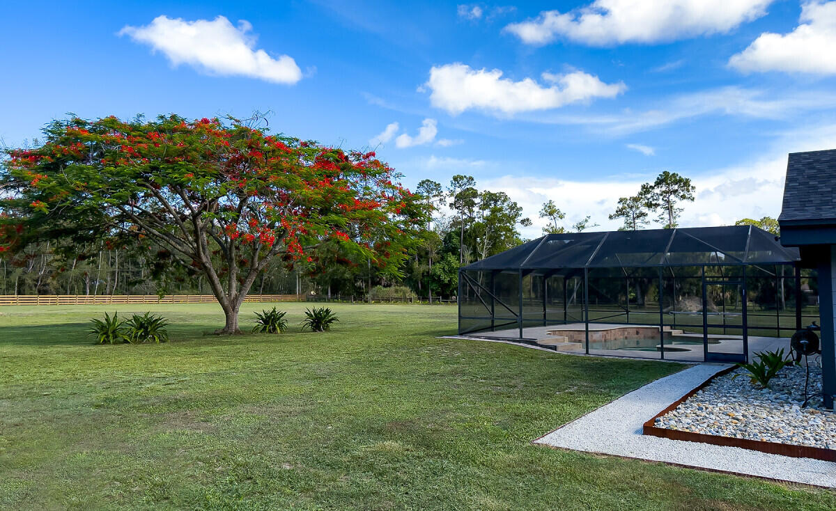 FOX TRAIL - Residential