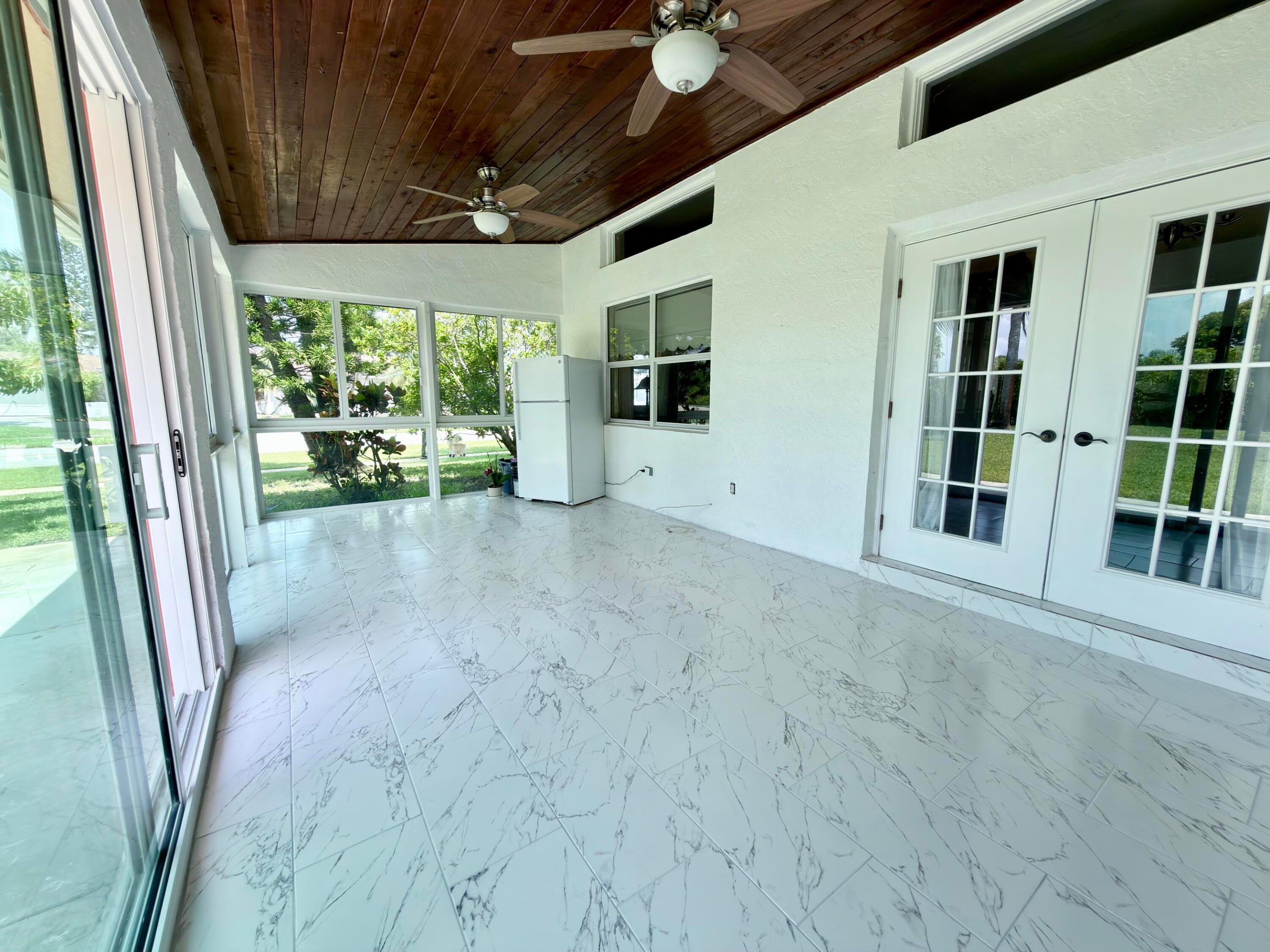 BONAVENTURE LAKES ADD 2 - Residential